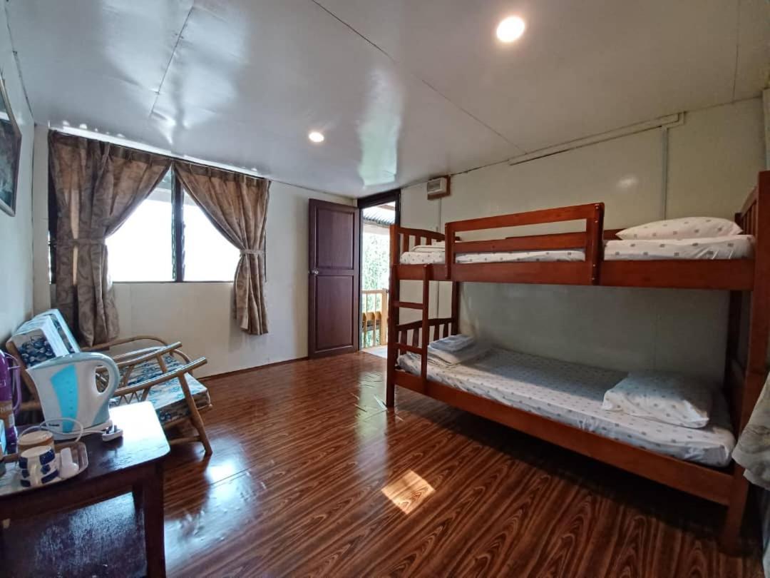 Mile 36 Lodge Kundasang Экстерьер фото