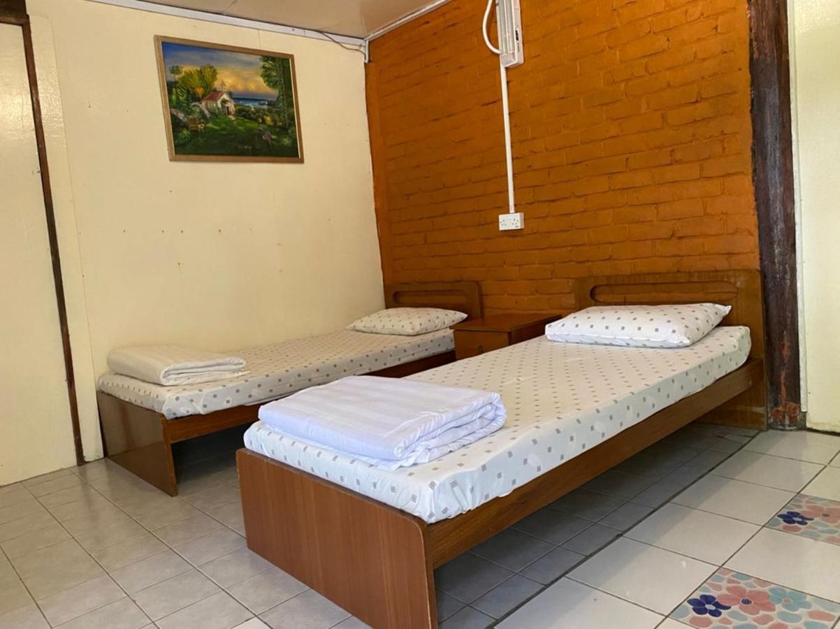 Mile 36 Lodge Kundasang Экстерьер фото