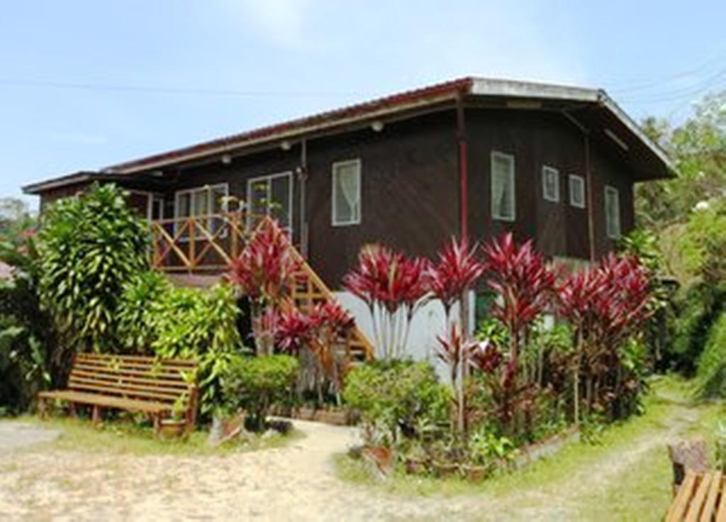 Mile 36 Lodge Kundasang Экстерьер фото