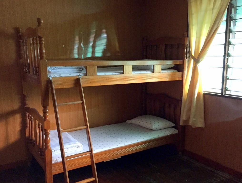 Mile 36 Lodge Kundasang Экстерьер фото